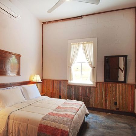 Inn At The Old Jail ニューオーリンズ エクステリア 写真